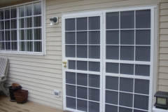 blogmedia-101026063734_storm_door_for_patio_door