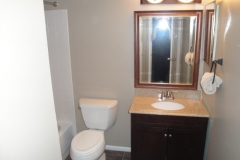 blogmedia-101128062553_bathroom_renovation_4