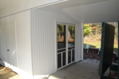 blogmedia-101129045912_screened_in_porch_conversion_6